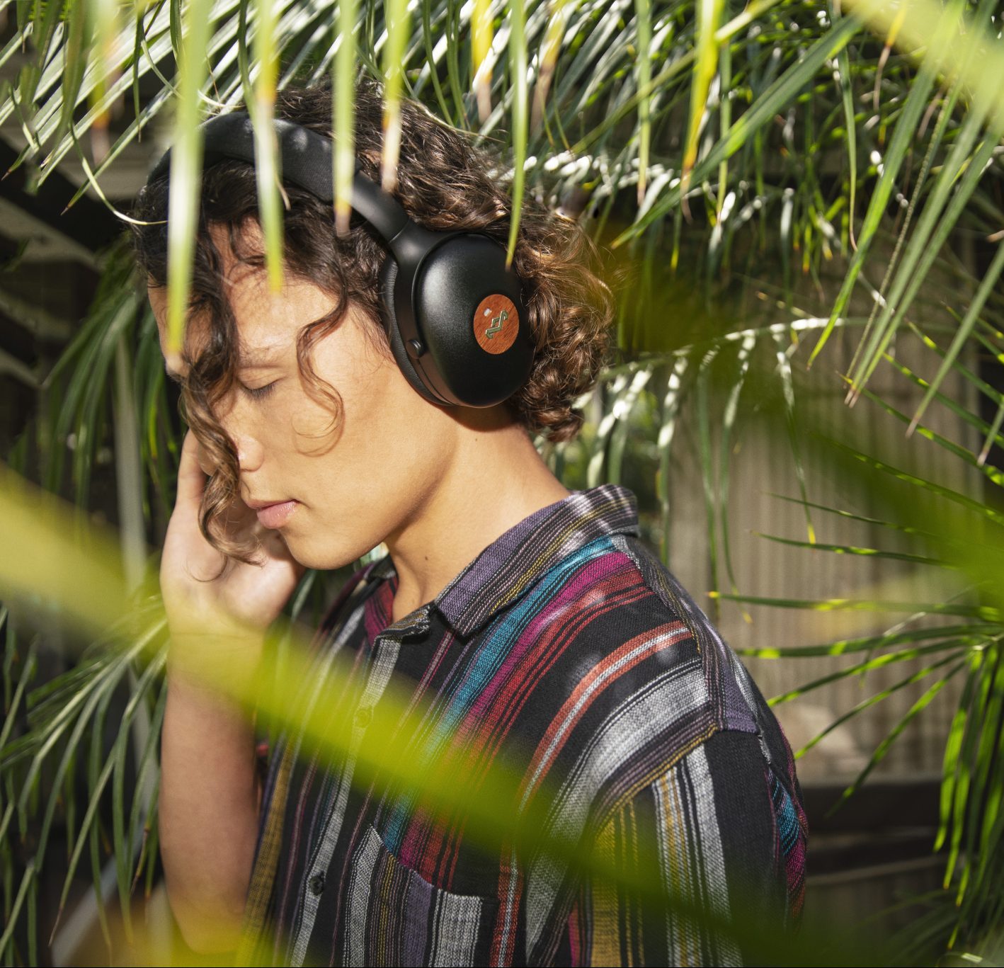 Positive Vibrations XL ANC headphone